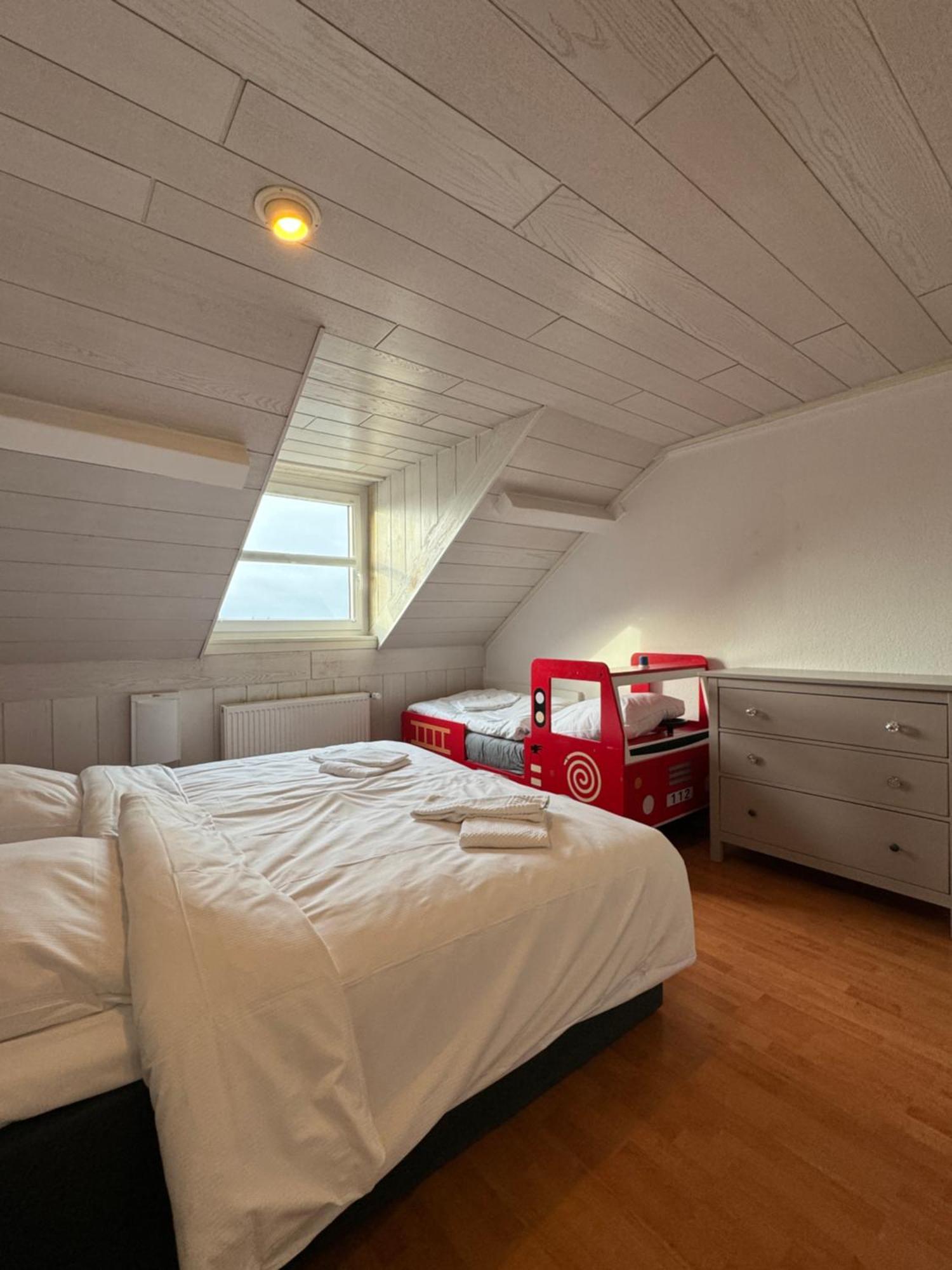 Der Schwan 7 - 3 Schlafzimmer - 2 Balkone - Zentral - 100 Qm Duren Екстер'єр фото
