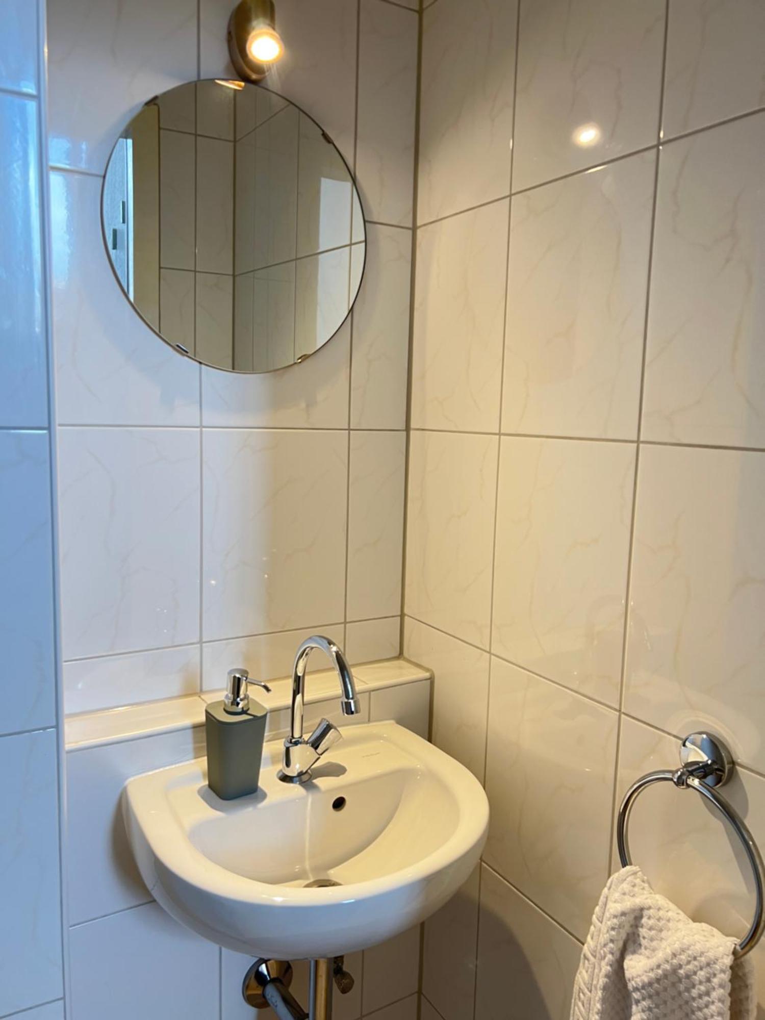 Der Schwan 7 - 3 Schlafzimmer - 2 Balkone - Zentral - 100 Qm Duren Екстер'єр фото